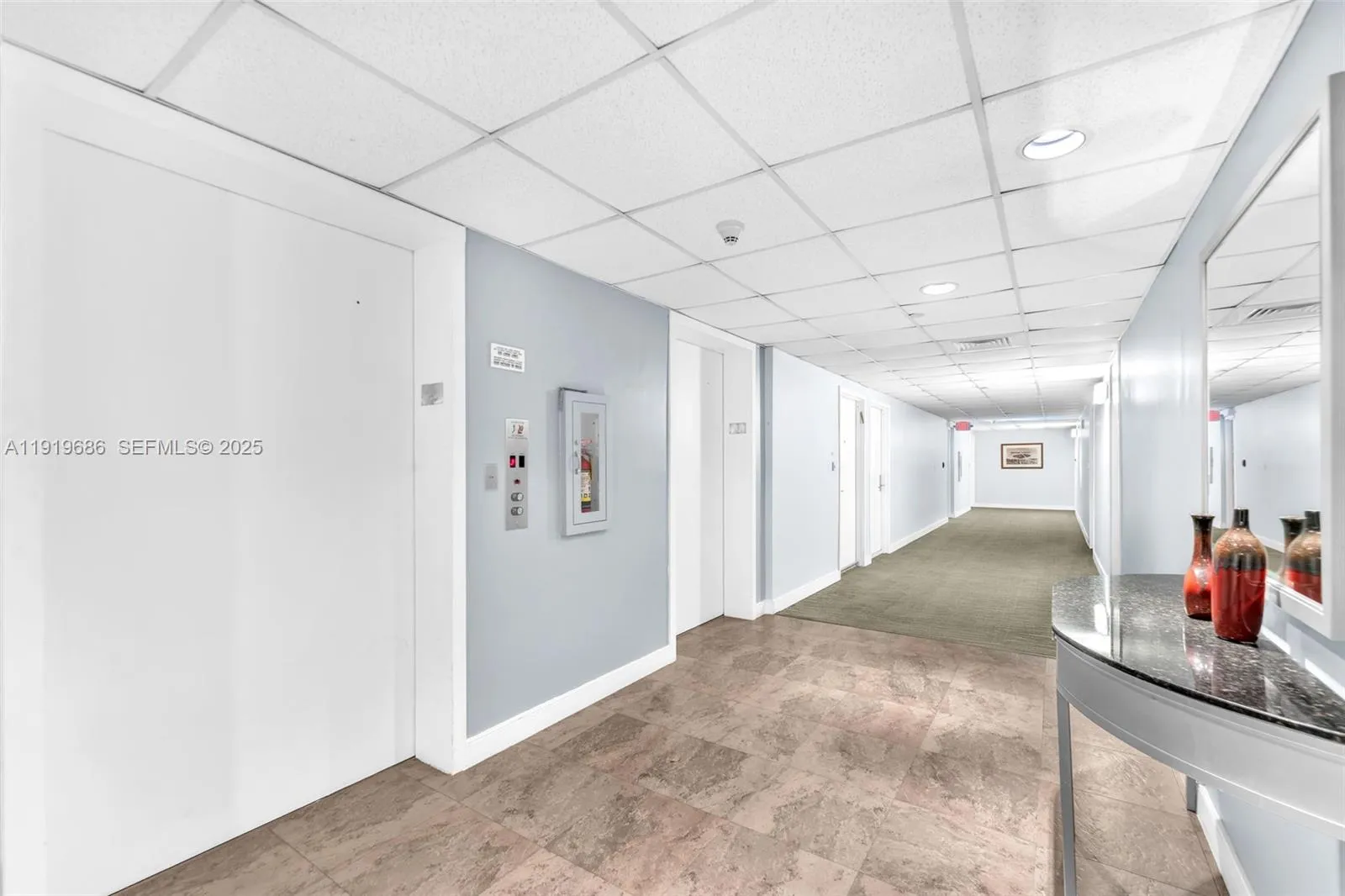 801 N Venetian Dr # 208, Miami Beach FL 33139