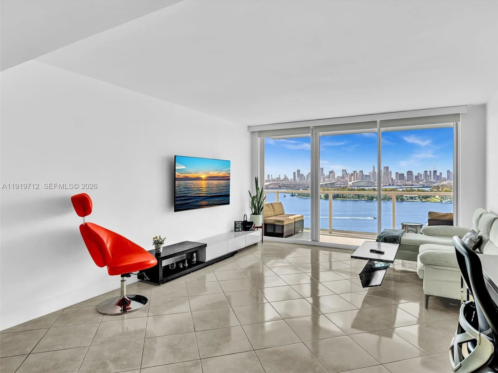 650 West Ave # 1605, Miami Beach FL 33139