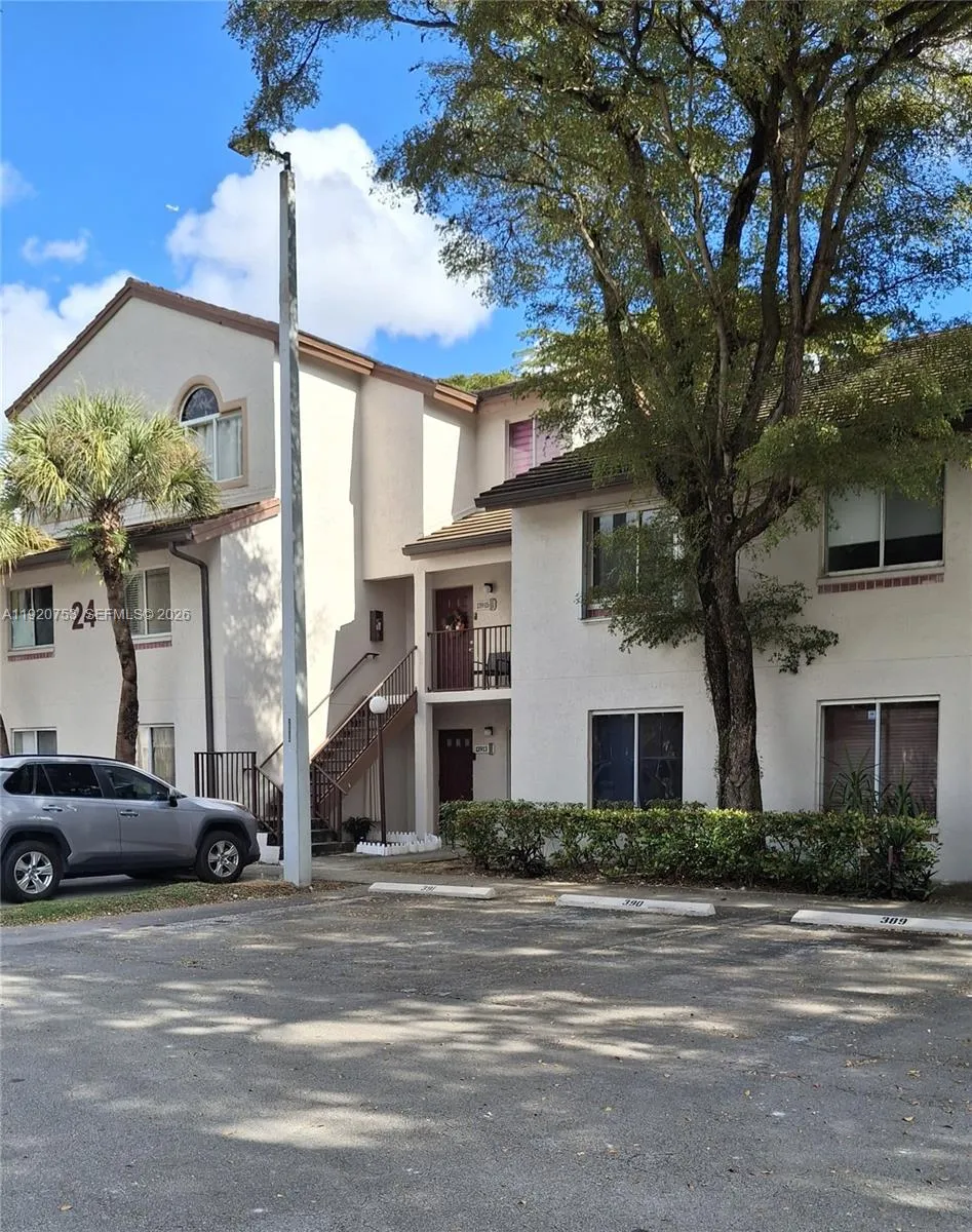 13915 SW 91st Ter # 13915, Miami FL 33186