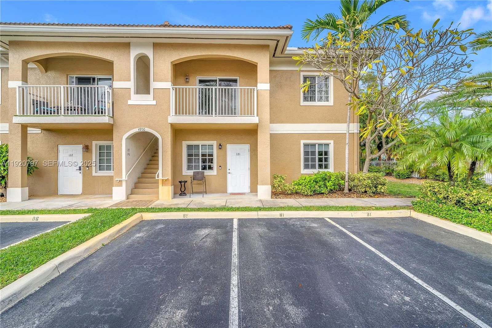 4950 Washington St # 1, Hollywood FL 33021