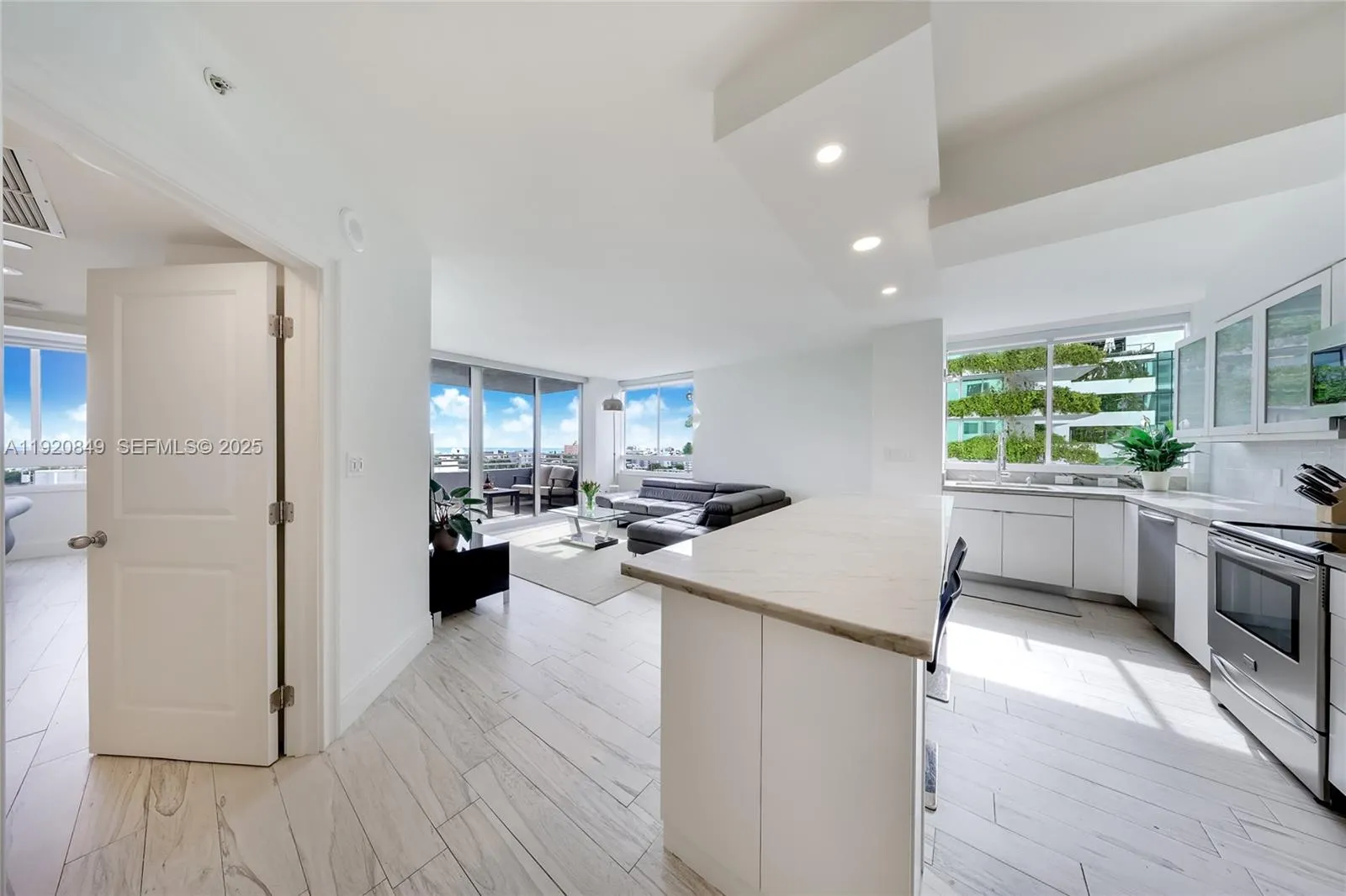 2 bedroom 2 bath for sale at 1330 West Ave # 1414, Miami Beach FL 33139