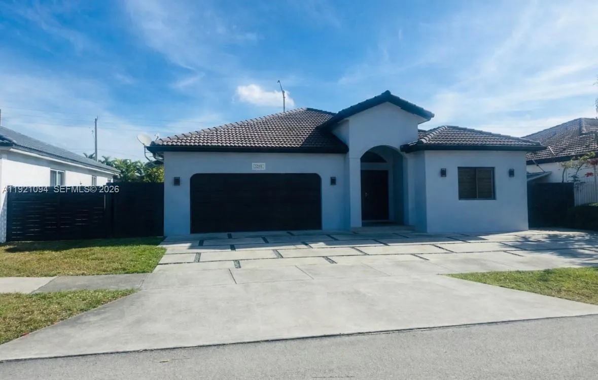 4 bedroom 3 bath for sale at 3241 SW 147th Ct, Miami FL 33185