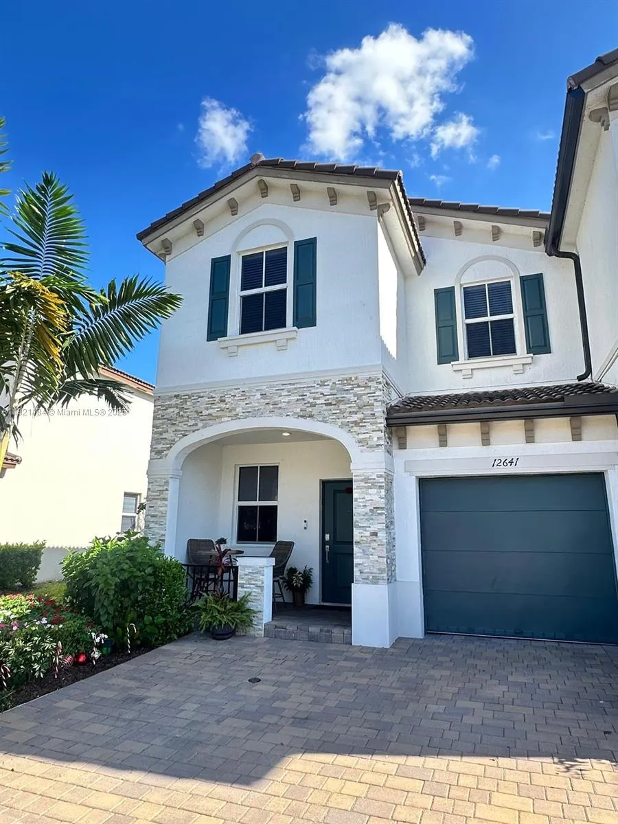 12641 NW 23rd Pl, Miami FL 33167