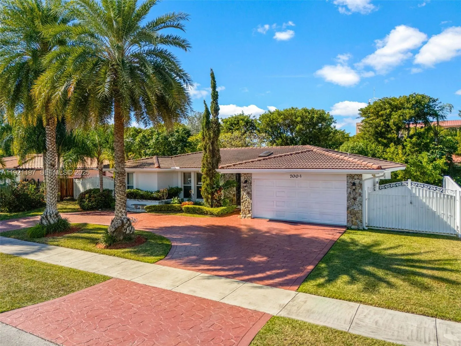 7004 SW 139th Pl, Miami FL 33183