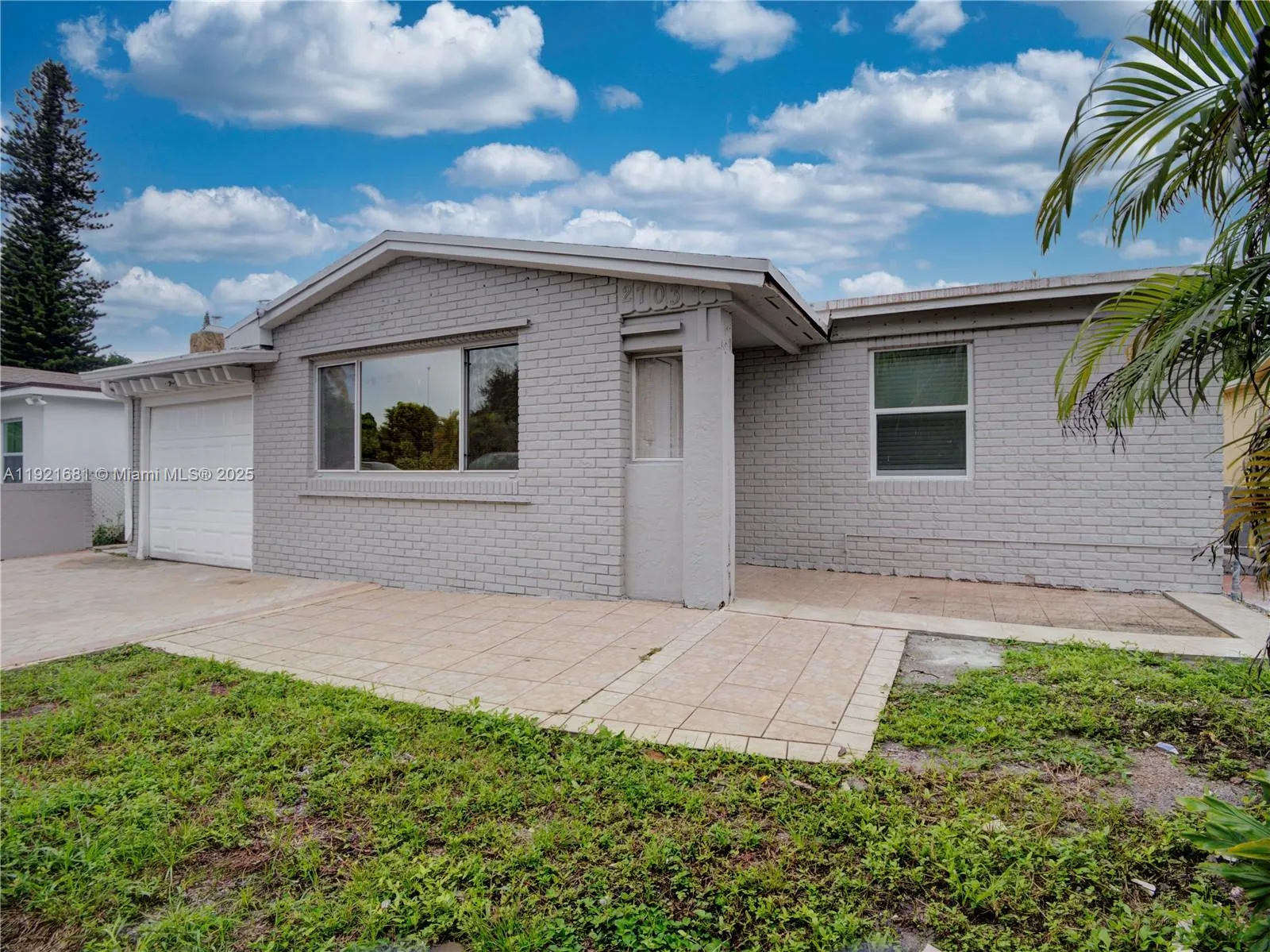 2703 Adams St, Hollywood FL 33020