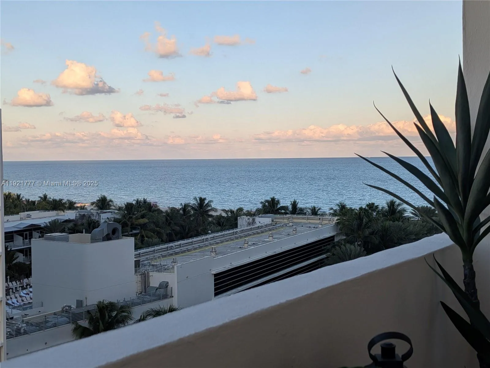 100 Lincoln Rd # 904, Miami Beach FL 33139