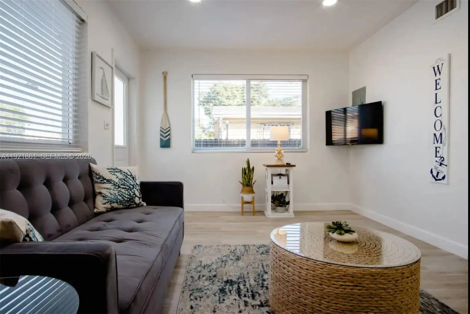 2 bedroom 1 bath for rent at 2160 NW 18th Ter # 2160, Miami FL 33125