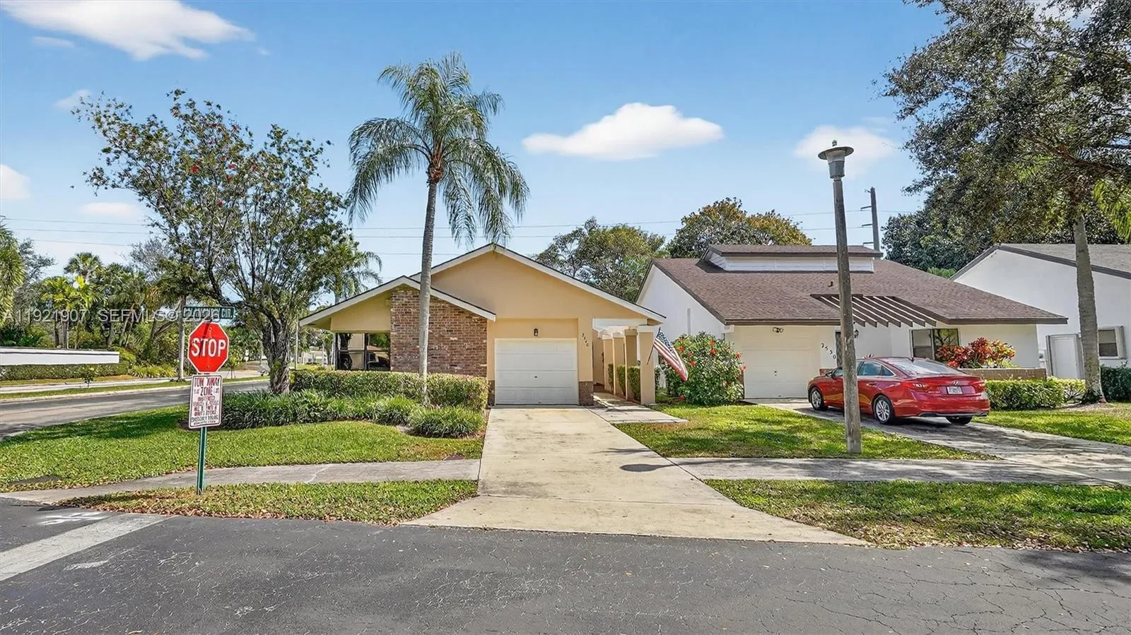 2540 Calamondin Cir, Coconut Creek FL 33063