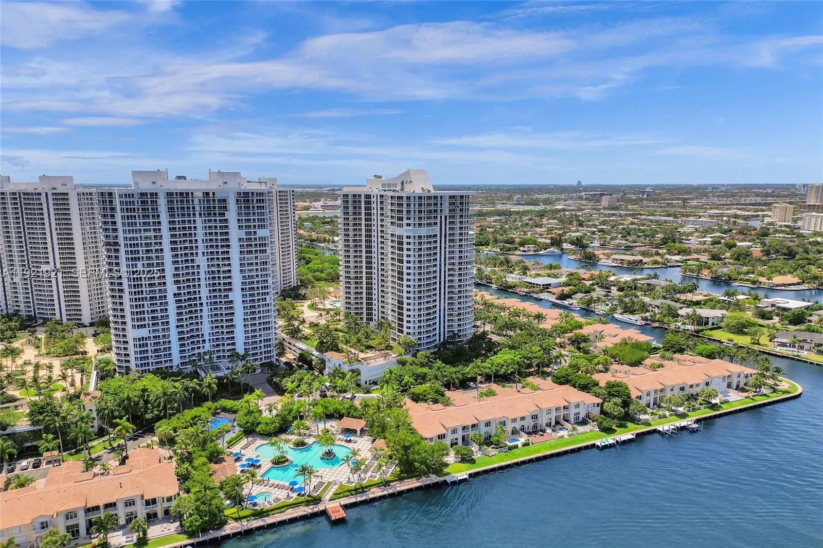 21200 Point Place # 403, Aventura FL 33180