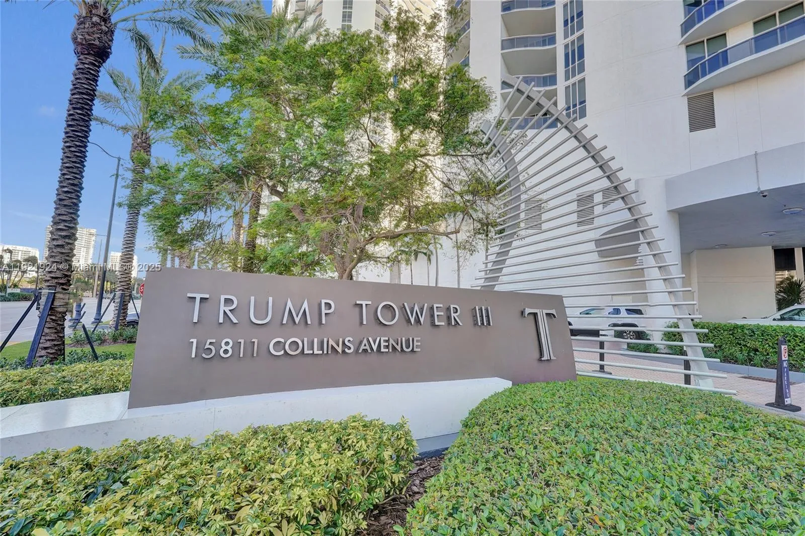 15811 Collins Ave # 1601, Sunny Isles Beach FL 33160