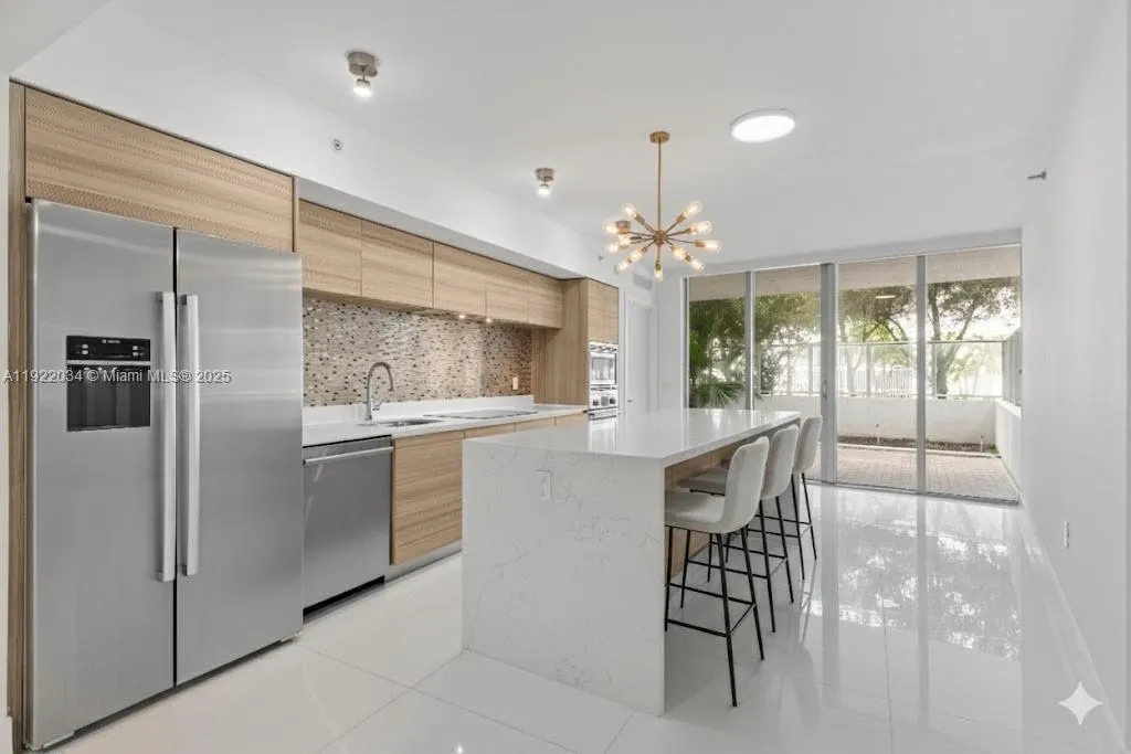 2 bedroom 2 bath for sale at 6620 Indian Creek Dr # 116, Miami Beach FL 33141