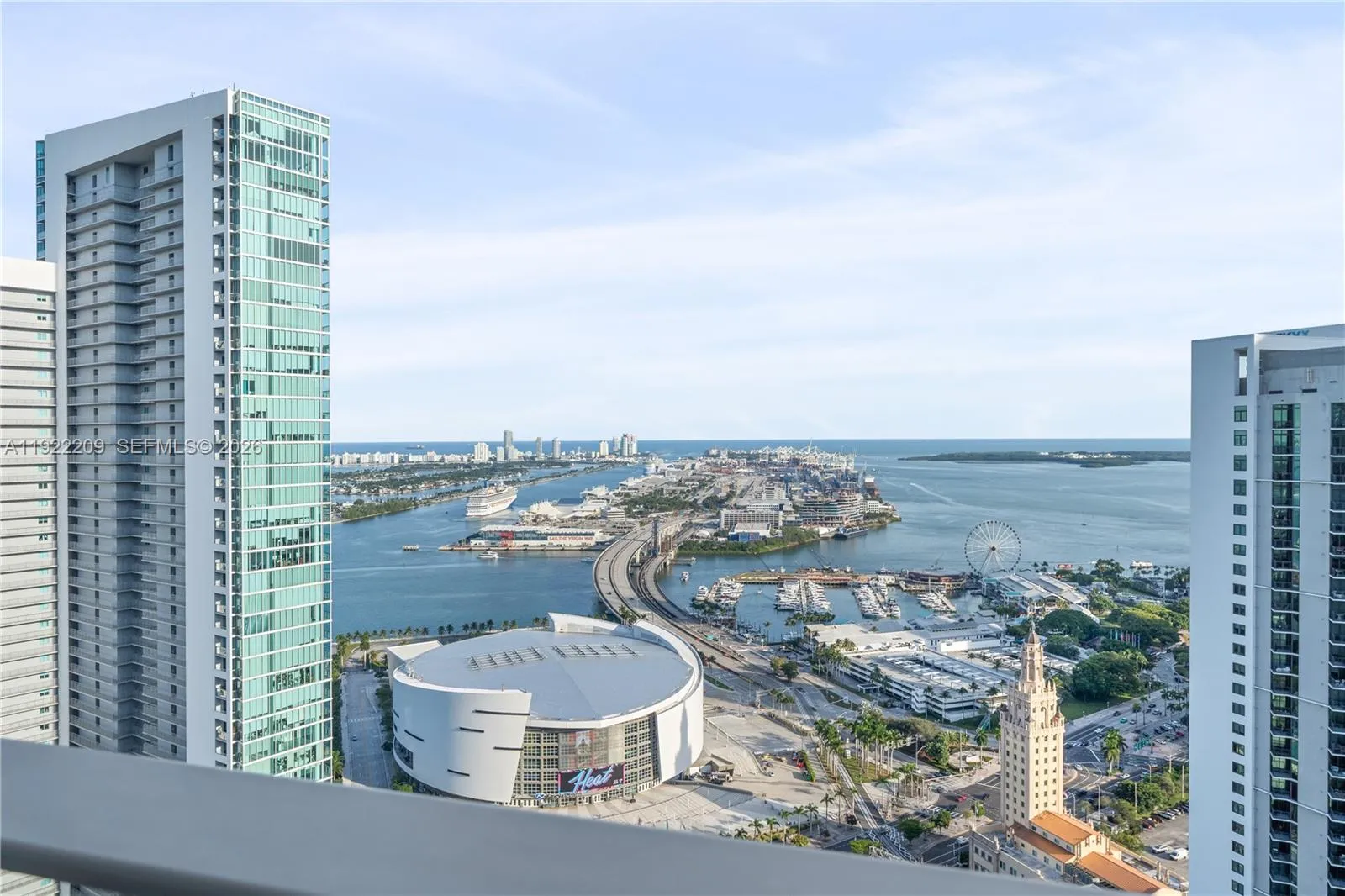 4 bedroom 4 bath for sale at 851 NE 1st Ave # 3911, Miami FL 33132