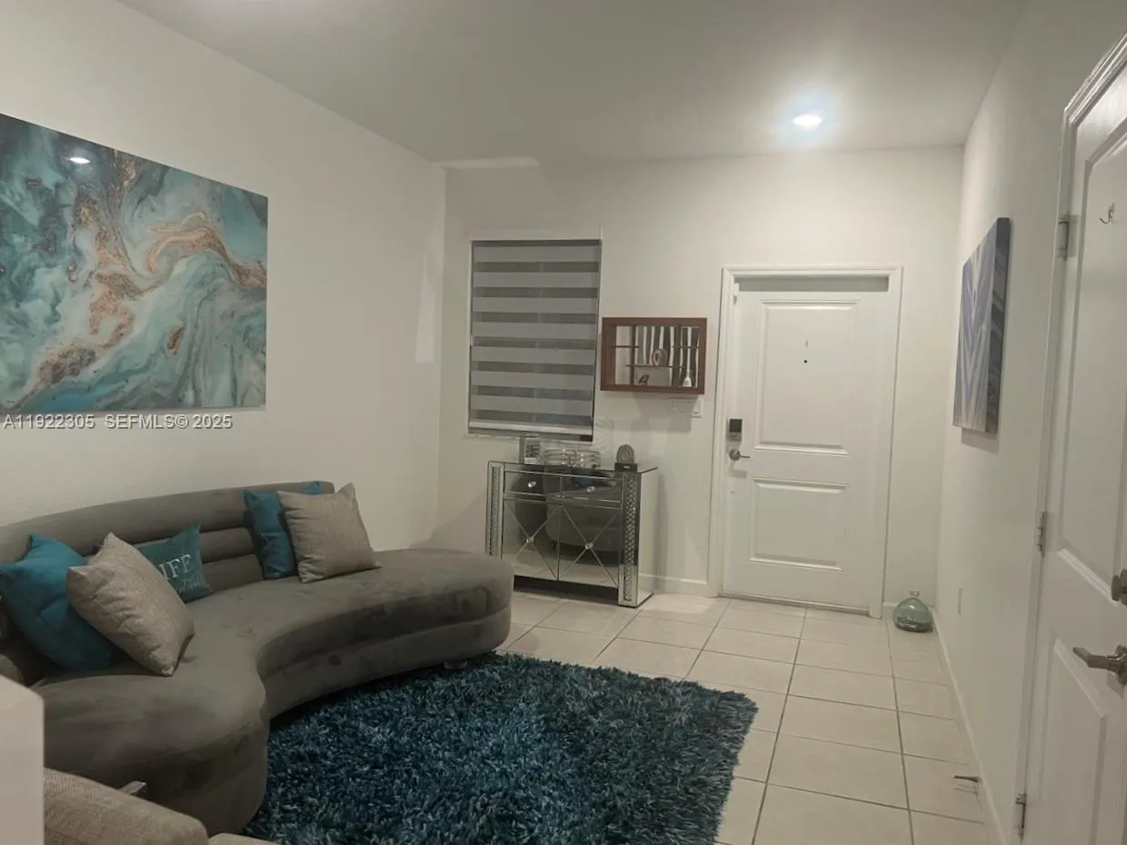 1200 SE 26th Ter, Homestead FL 33035