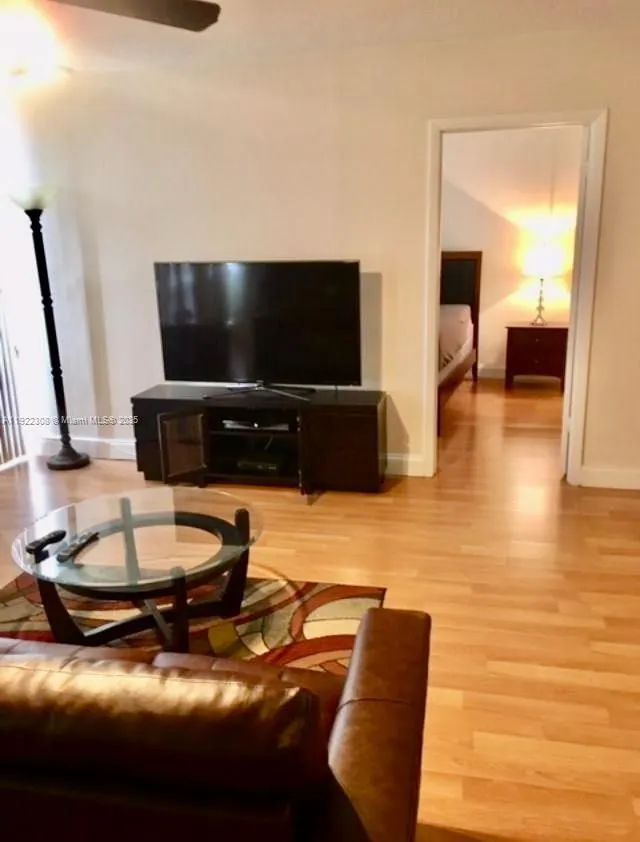 900 Bay Dr # 513, Miami Beach FL 33141