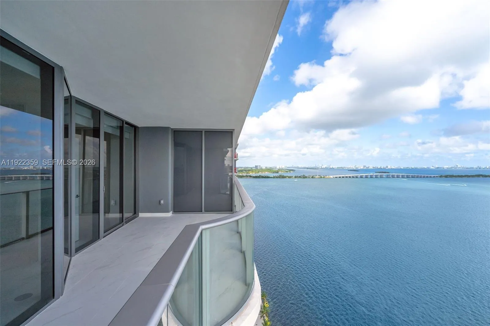 700 NE 24 street # 2003, Miami FL 33137