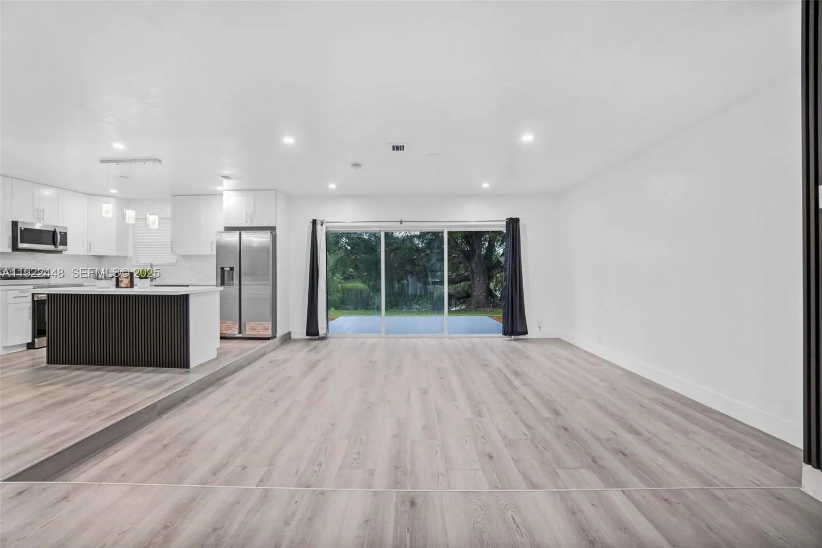 14431 NW 13th Rd, Miami FL 33167