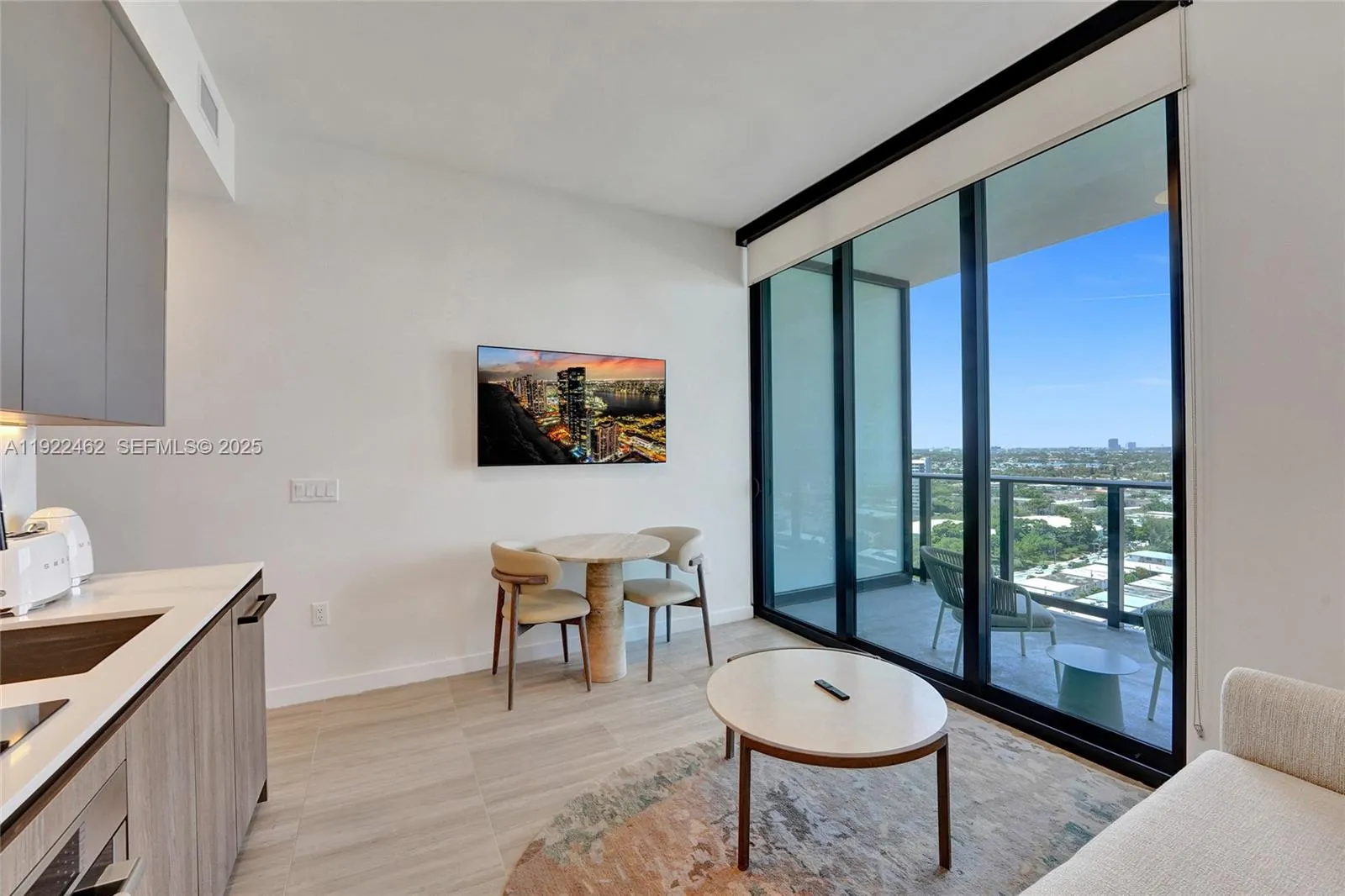 580 72nd St # 1513, Miami Beach FL 33141