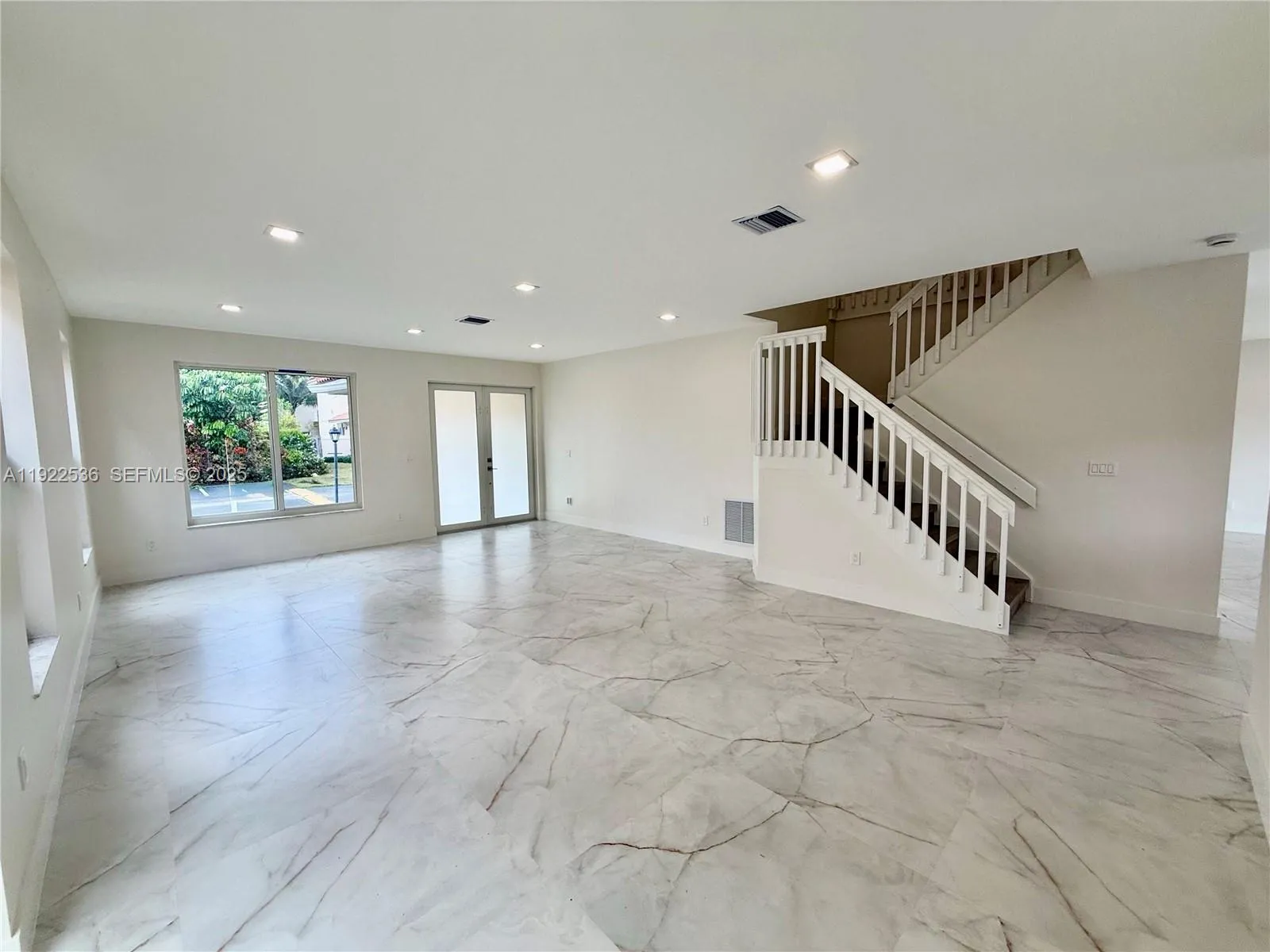 15254 SW 109th St, Miami FL 33196