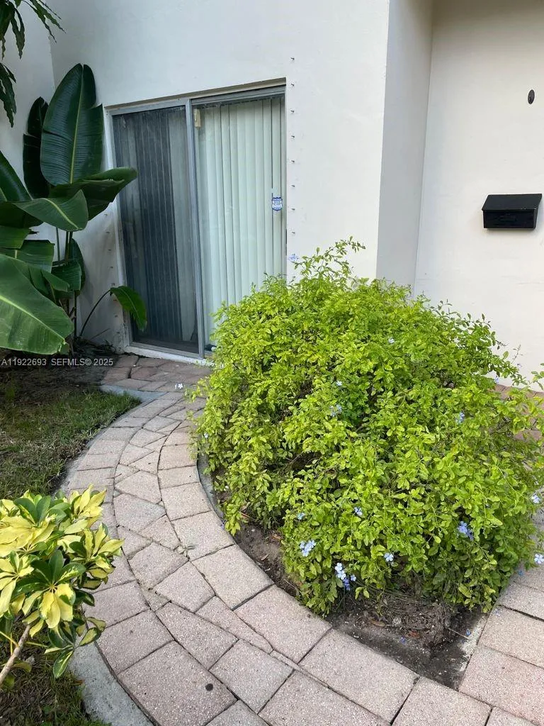 3141 N Palm Aire Dr # 3141, Pompano Beach FL 33069