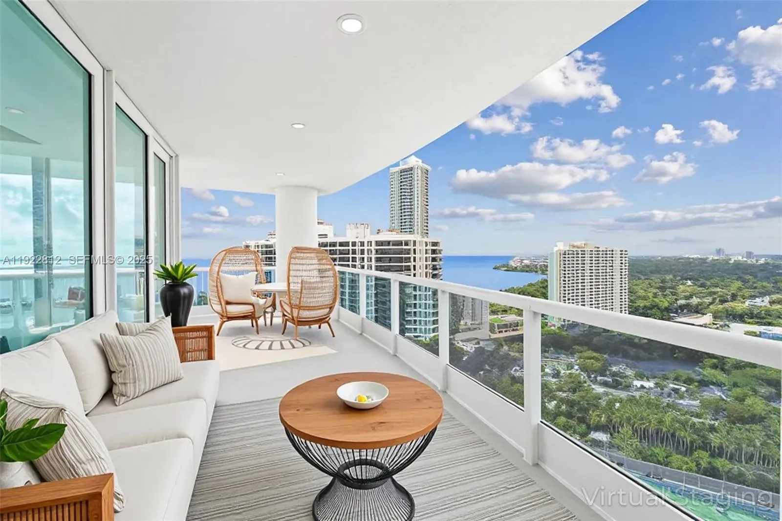 2 bedroom 3 bath for sale at 2127 Brickell Ave # 3005, Miami FL 33129