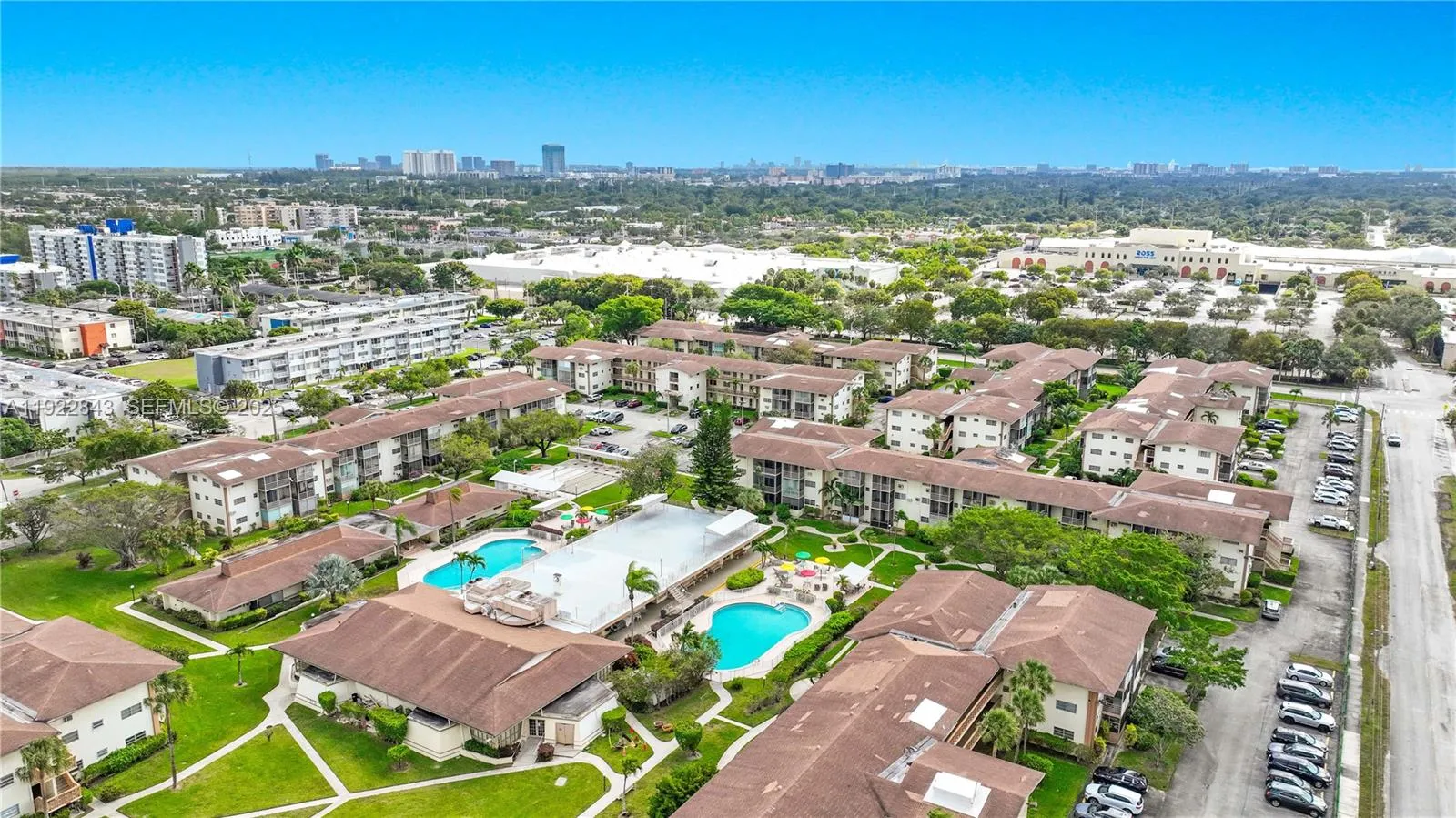 16750 NE 14th Ave # 308, Miami FL 33162