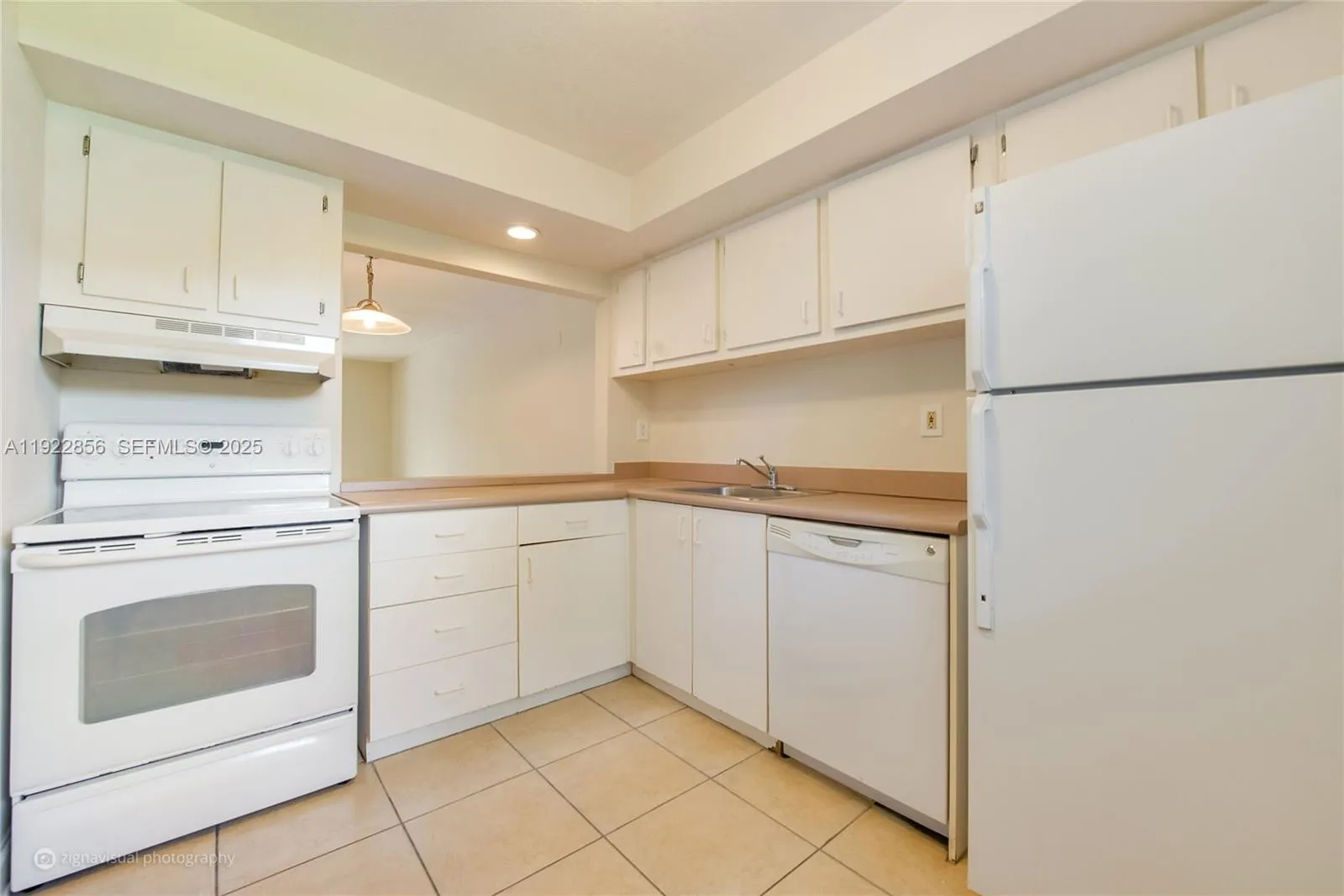 4600 SW 67th Ave # 125, Miami FL 33155