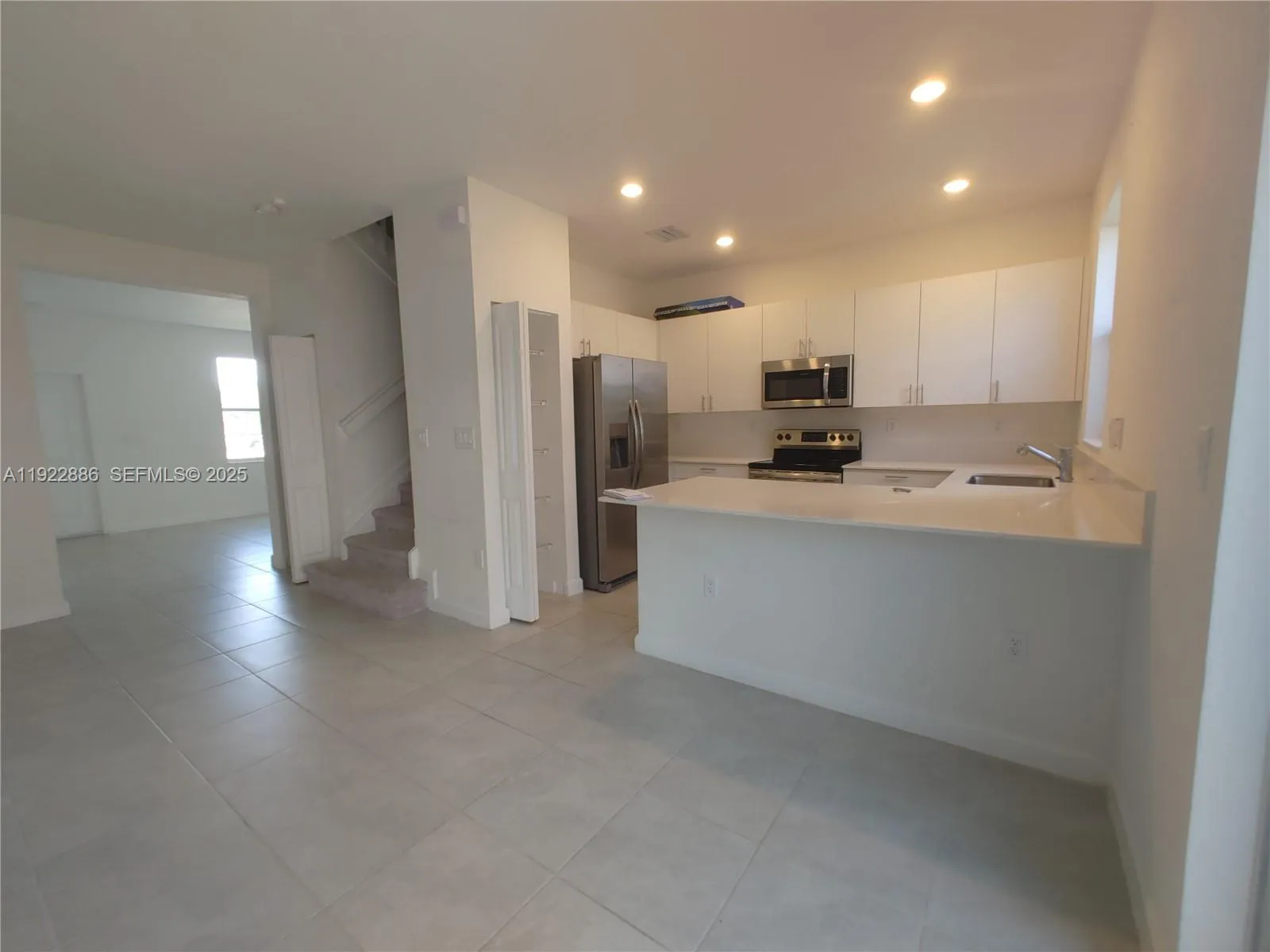 1766 SE 26th Rd, Homestead FL 33035