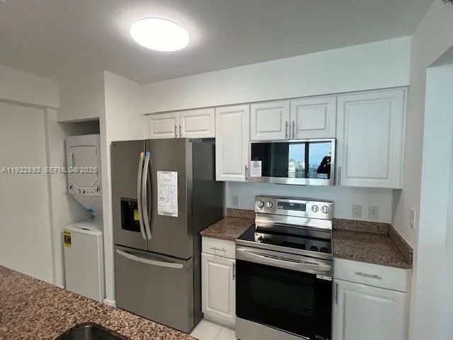 1155 Brickell Bay Dr # 3205, Miami FL 33131