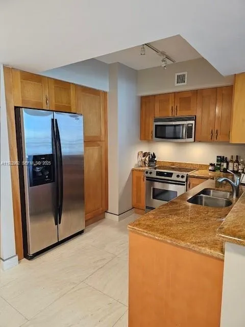 1 bedroom 1 bath for sale at 1755 E Hallandale Beach Blvd # 1004E, Hallandale Beach FL 33009