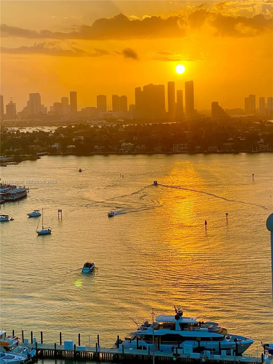 1900 Sunset Harbour Dr # 2115, Miami Beach FL 33139