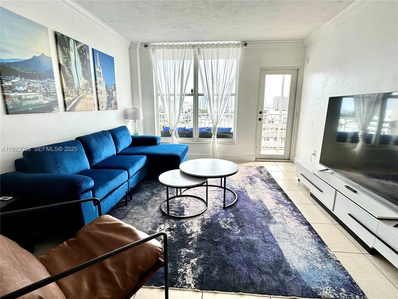 1 bedroom 1 bath for sale at 1300 Lincoln Rd # C903, Miami Beach FL 33139