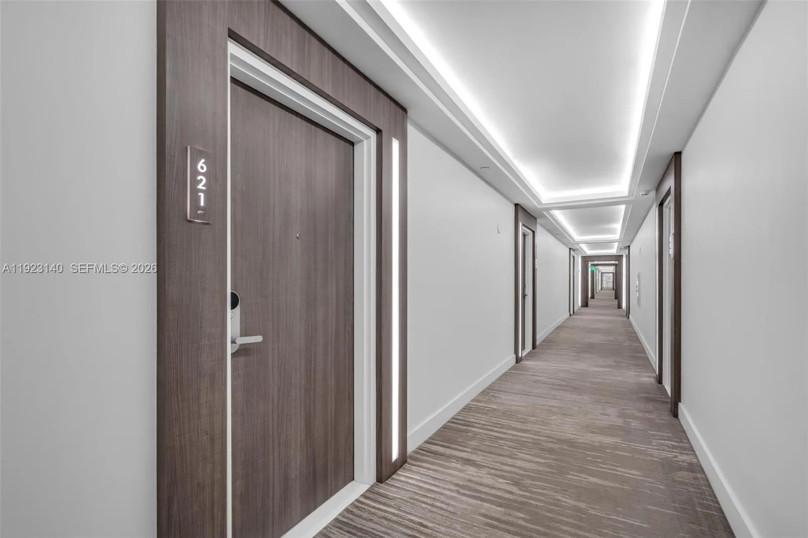 2301 Collins Ave # 621, Miami Beach FL 33139