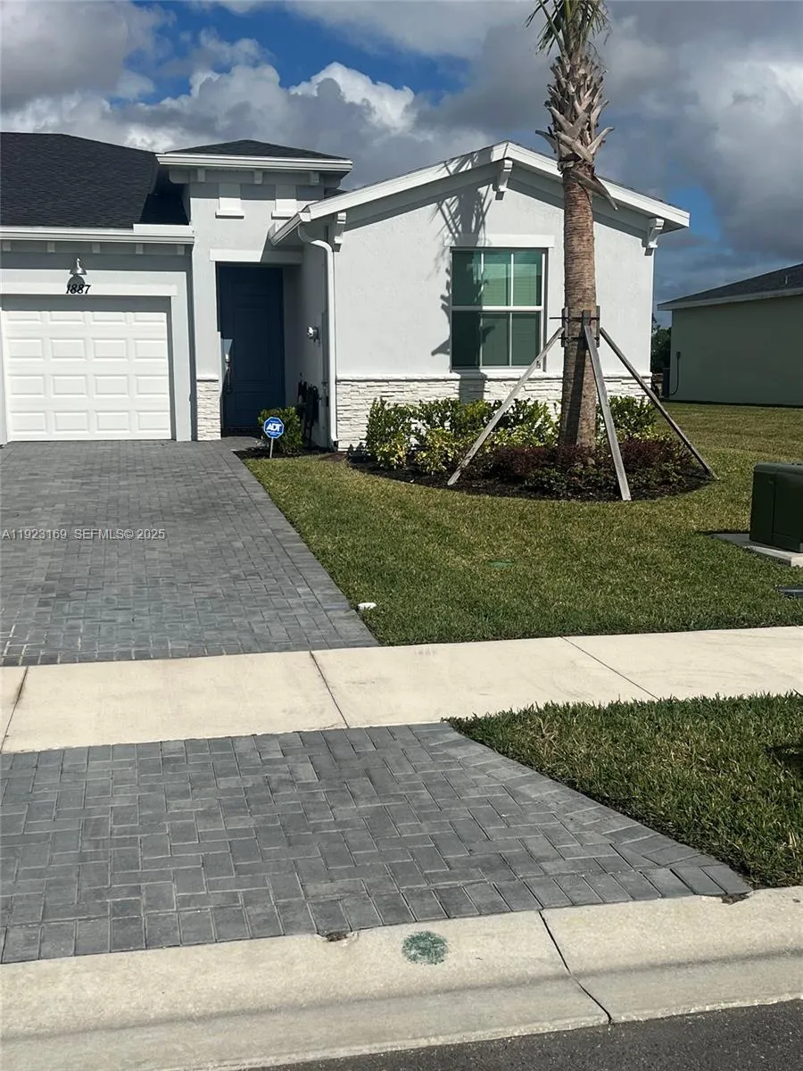 3 bedroom 2 bath for sale at 1887 Cerulean Dr, Palm Bay FL 32907