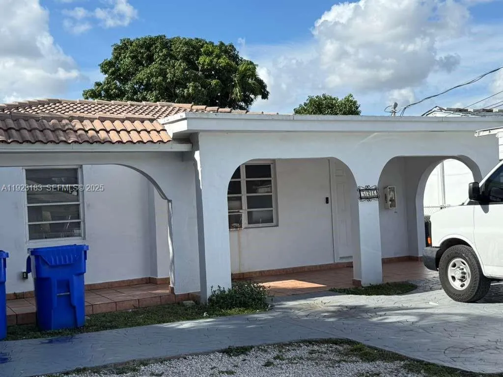 for sale at 526 SW 64th Ave, Miami FL 33144