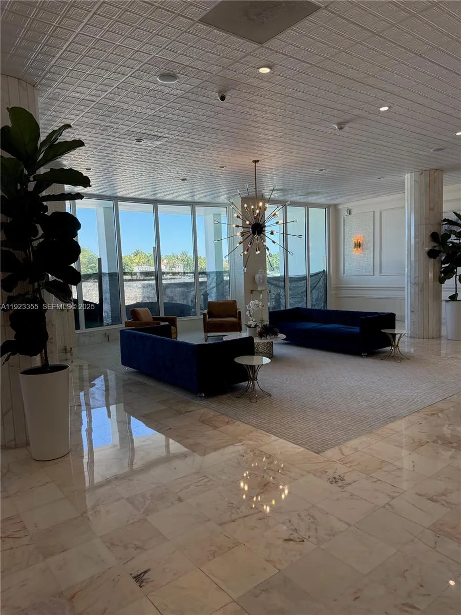 5750 Collins Ave # 11D, Miami Beach FL 33140