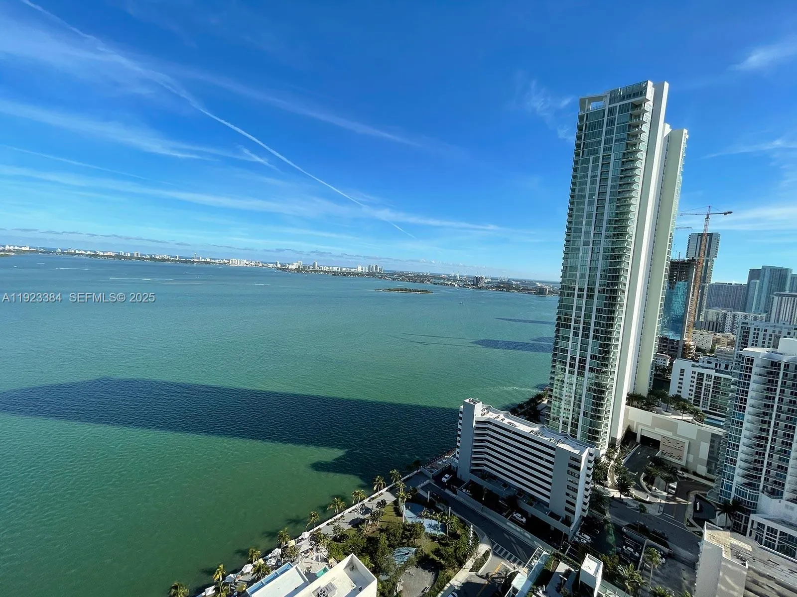 650 NE 32nd St # 3005, Miami FL 33137