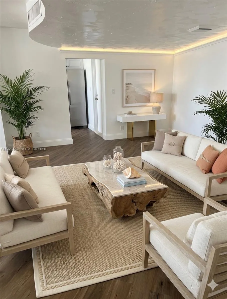 100 Golden Isles Dr # 605, Hallandale Beach FL 33009