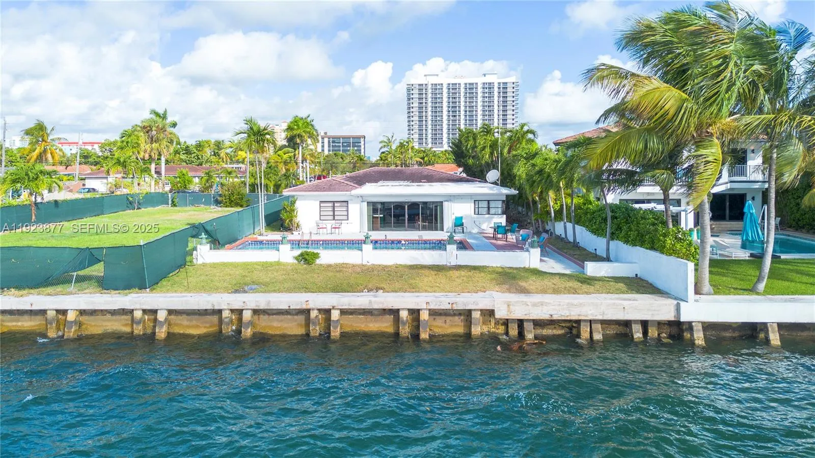 1680 S Treasure Dr, North Bay Village FL 33141
