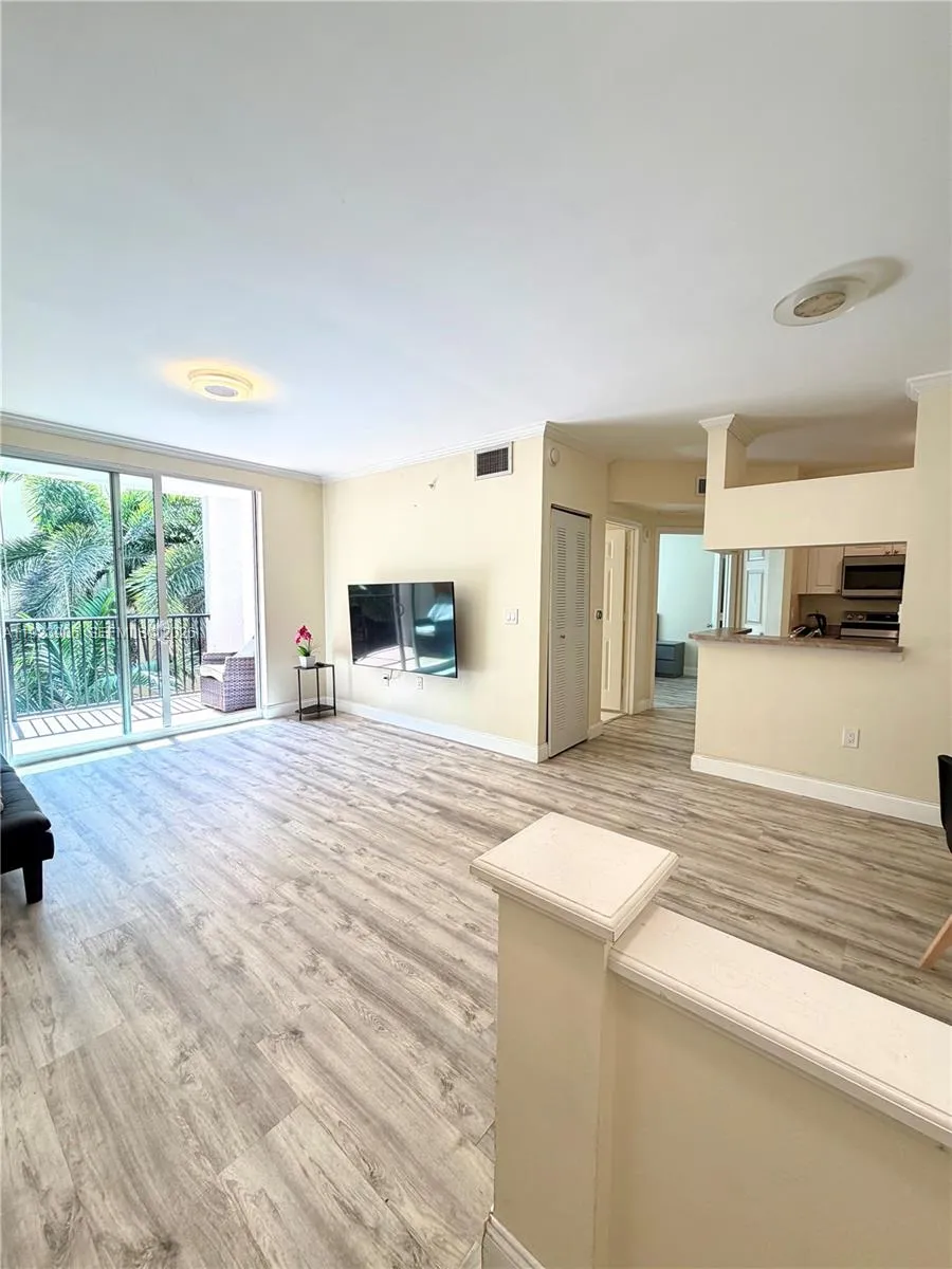 17150 N Bay Rd # 2419, Sunny Isles Beach FL 33160