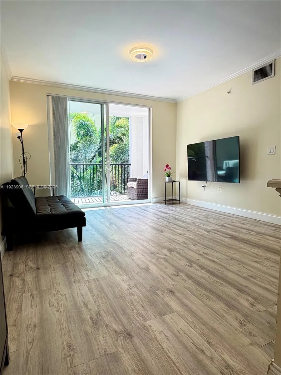 17150 N Bay Rd # 2419, Sunny Isles Beach FL 33160