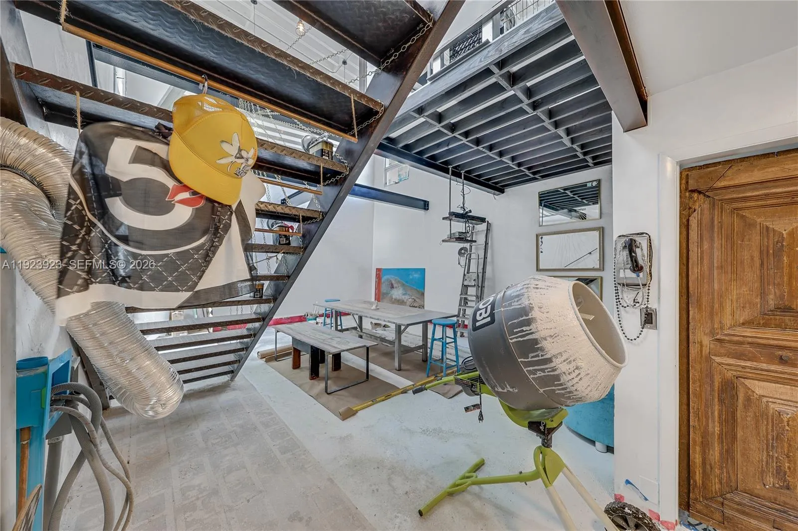 3 bedroom 2 bath for sale at 305 Jefferson Ave # 5, Miami Beach FL 33139