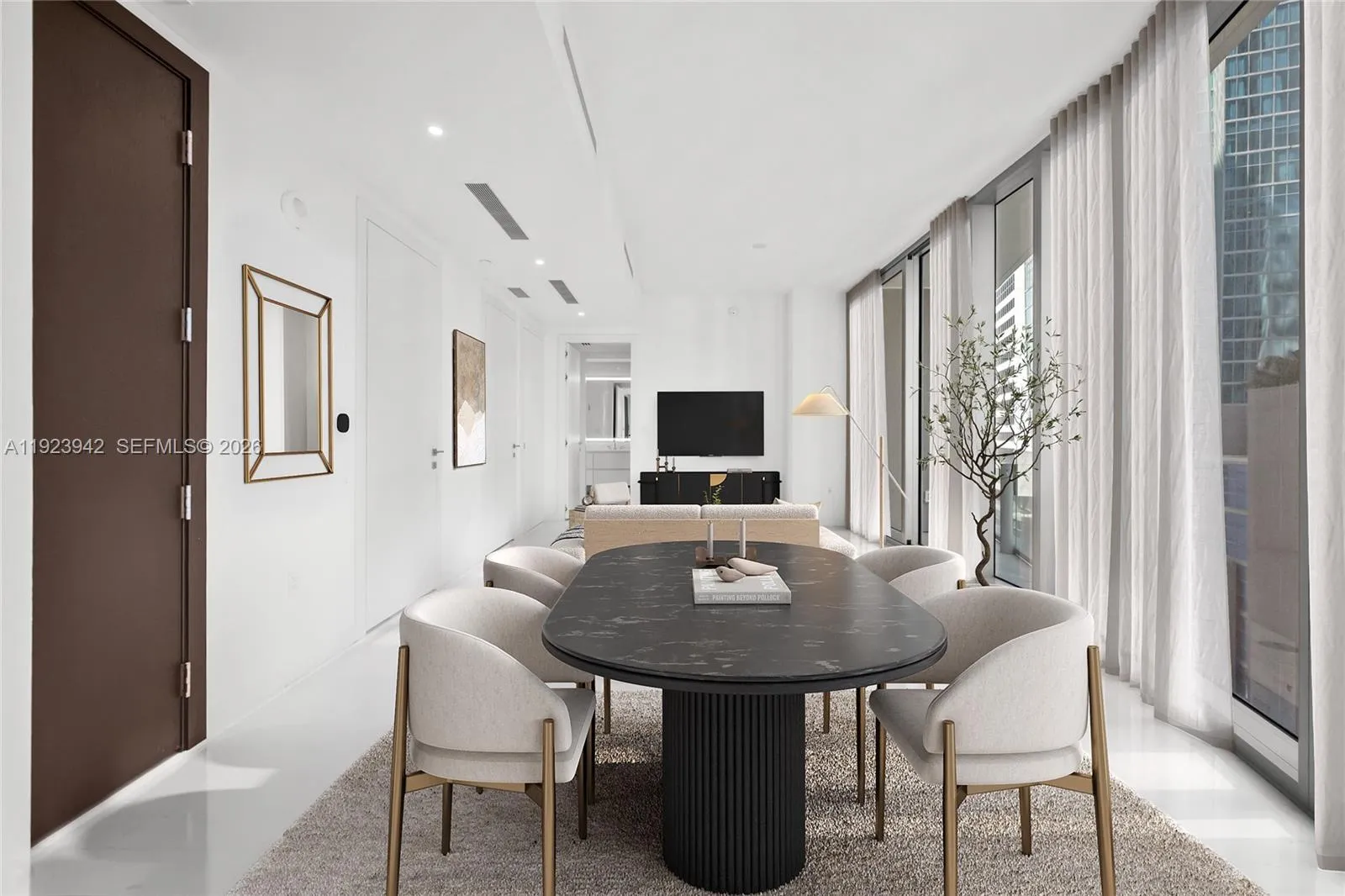 300 Biscayne Boulevard Way # 1106E, Miami FL 33131