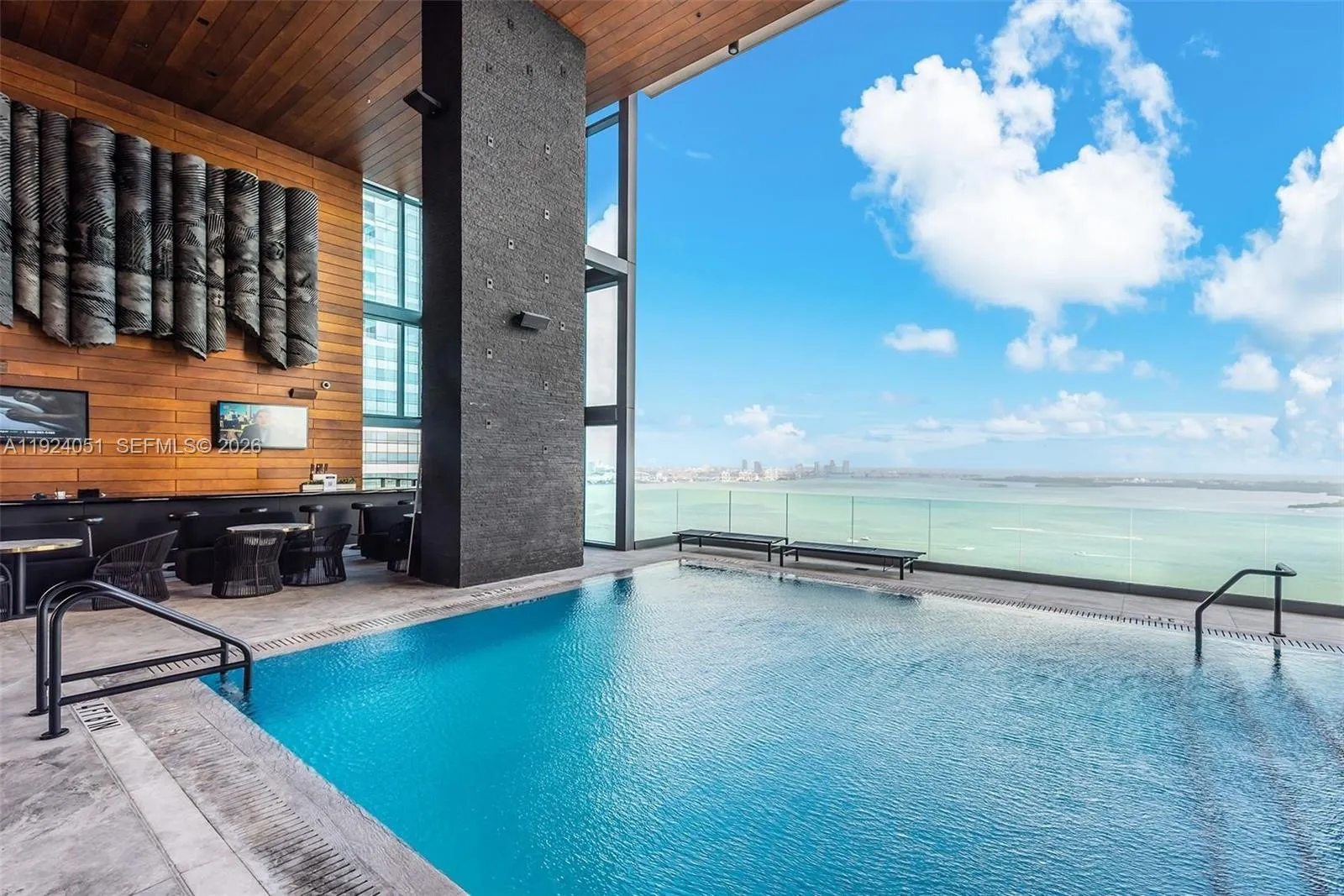 2 bedroom 2 bath for sale at 1451 Brickell Ave # 2003, Miami FL 33131