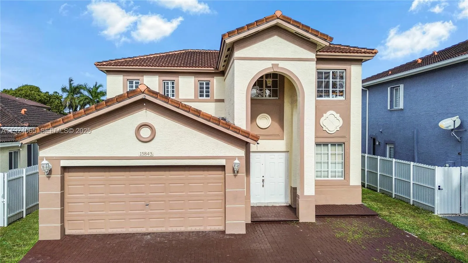 4 bedroom 3 bath for sale at 15843 SW 139th St, Miami FL 33196