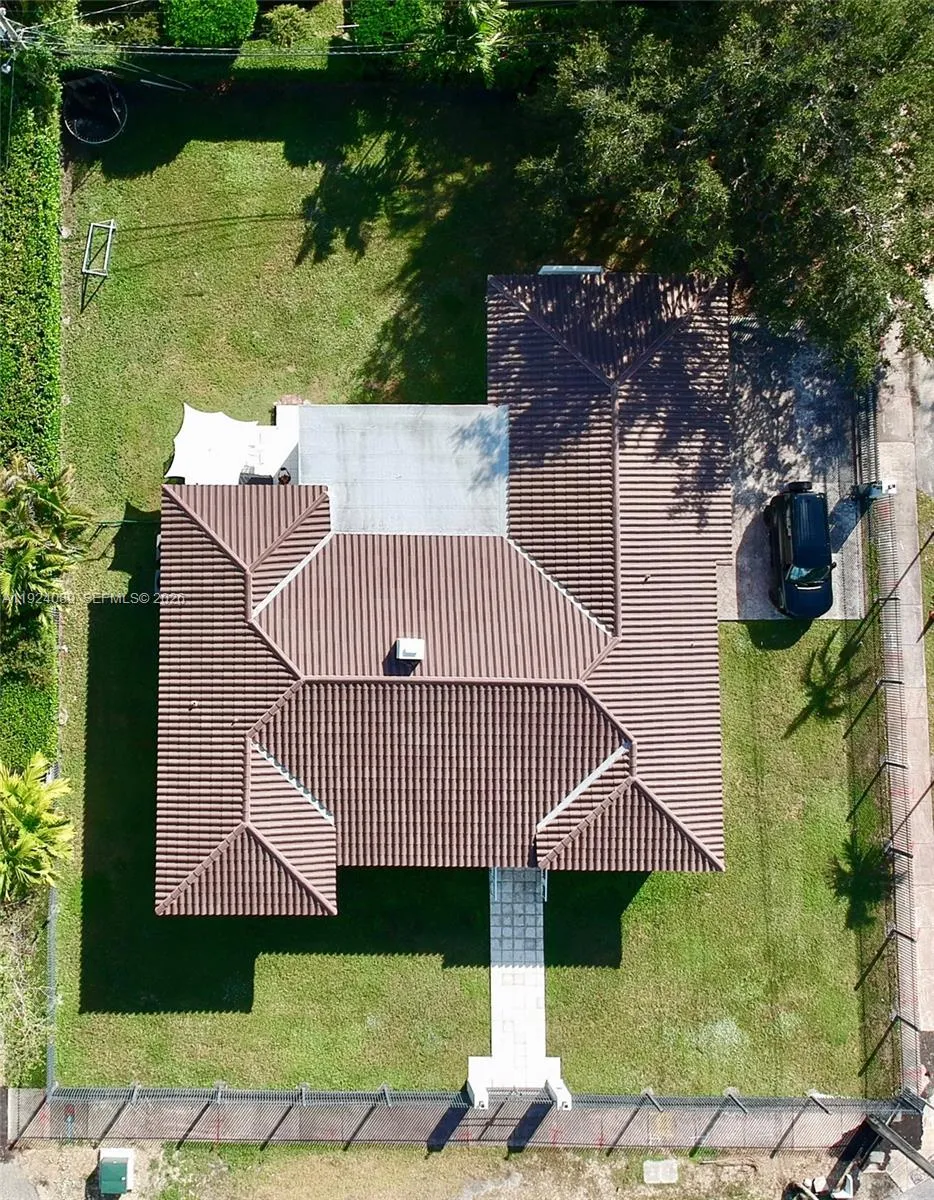 1558 Sevilla Ave, Coral Gables FL 33134