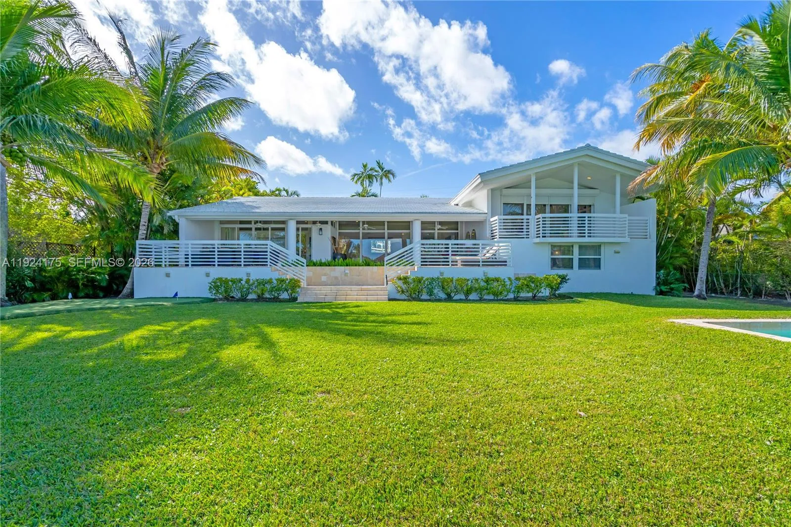 4 bedroom 4 bath for sale at 591 N Mashta Dr, Key Biscayne FL 33149