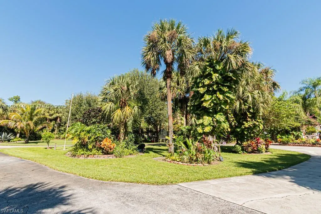 740 31ST ST SW, Naples FL 34117