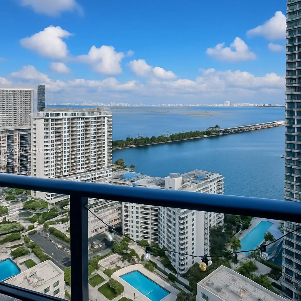 1 bedroom 1 bath for sale at 501 NE 31st St # 2902, Miami FL 33137