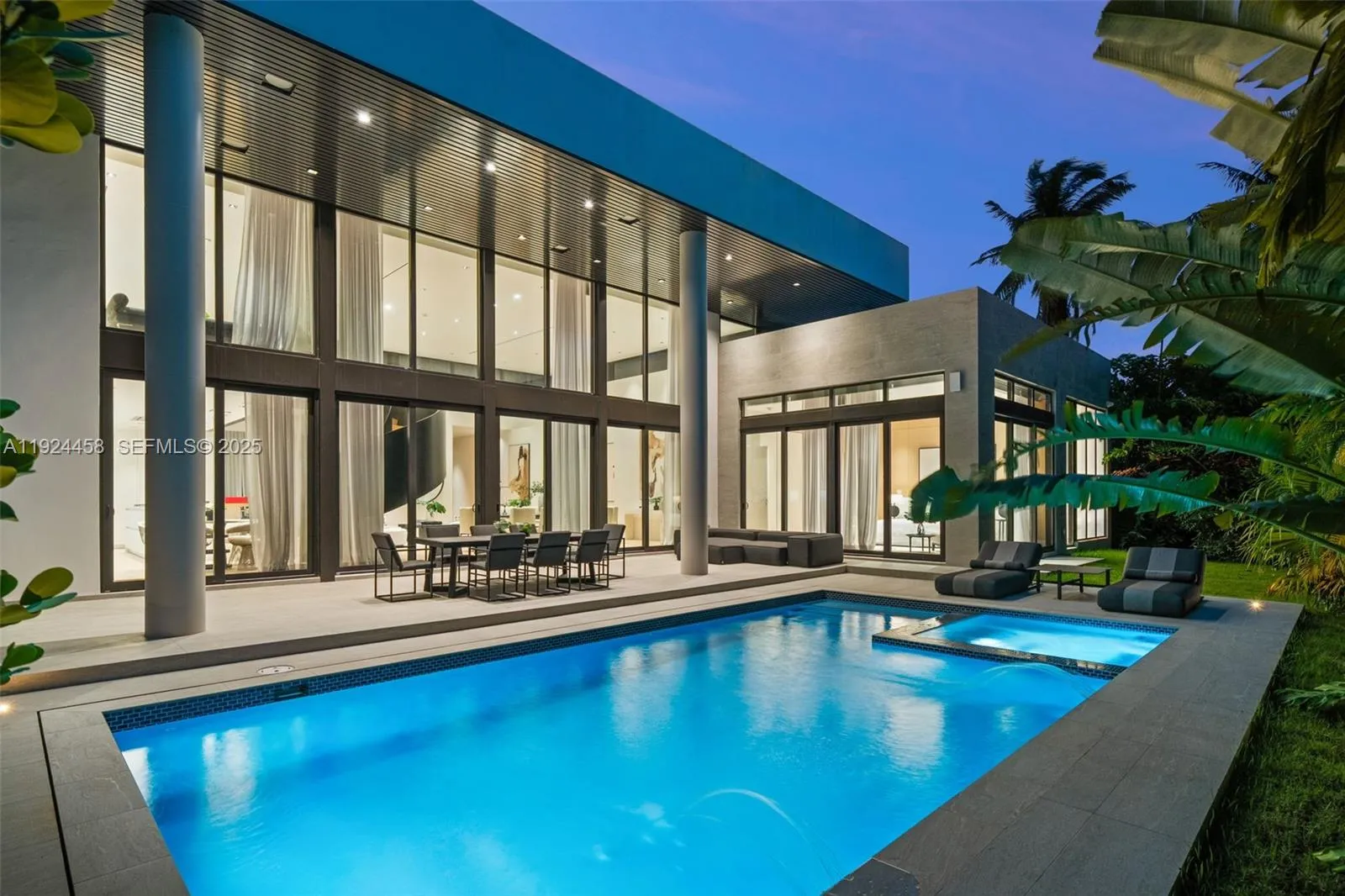 620 Ocean Blvd, Golden Beach FL 33160