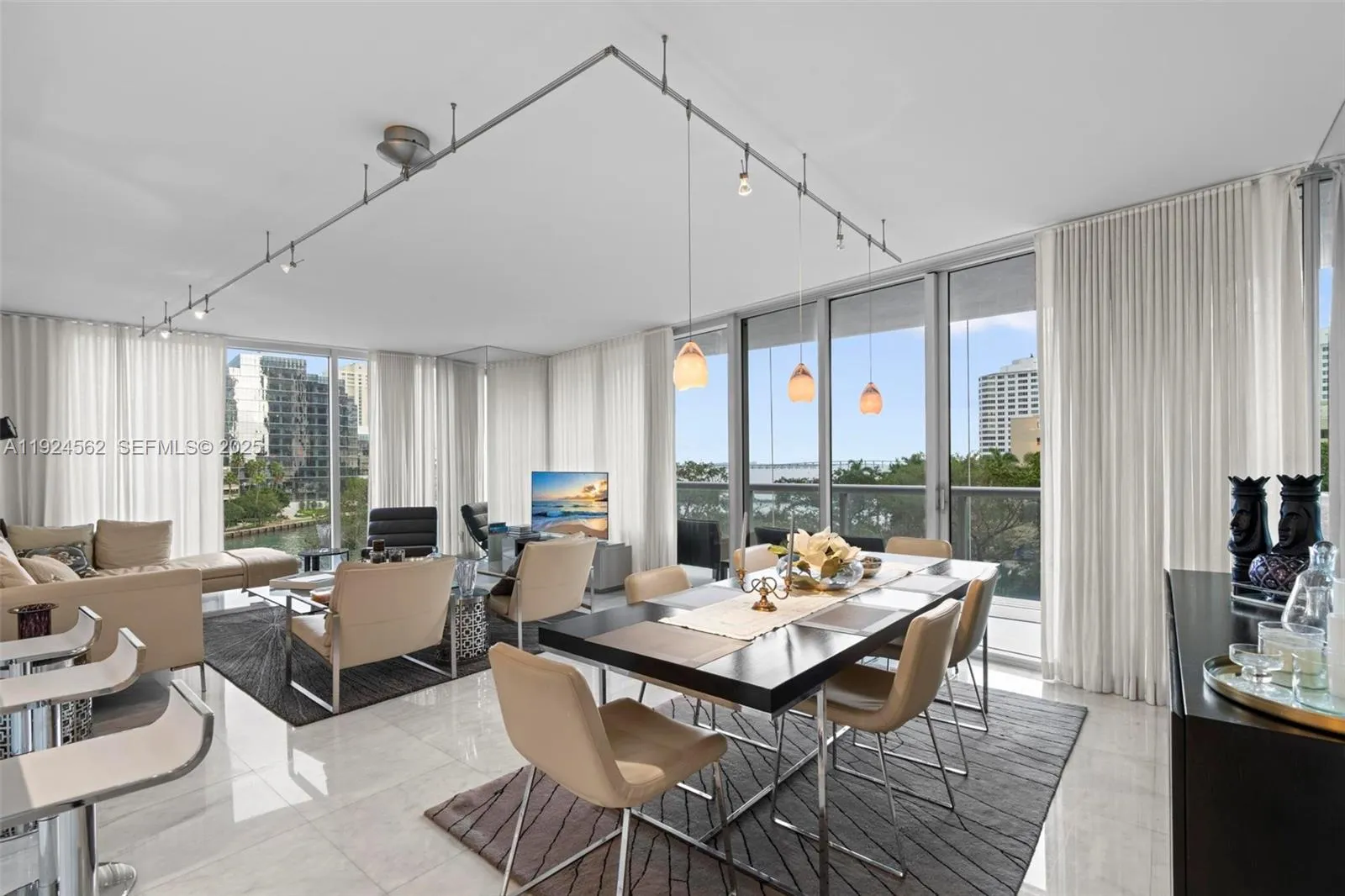 495 Brickell Ave # 501, Miami FL 33131